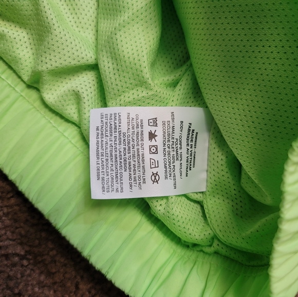 Men's Nike Sports Heritage Windrunner 1/2-Zip Hooded Jacket DA2492 399 Size M - Picture 4 of 8